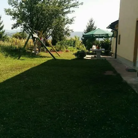 Vila Ragipovic منزل للإقامة Ivisovo Greblje