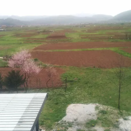منزل للإقامة Vila Ragipovic *